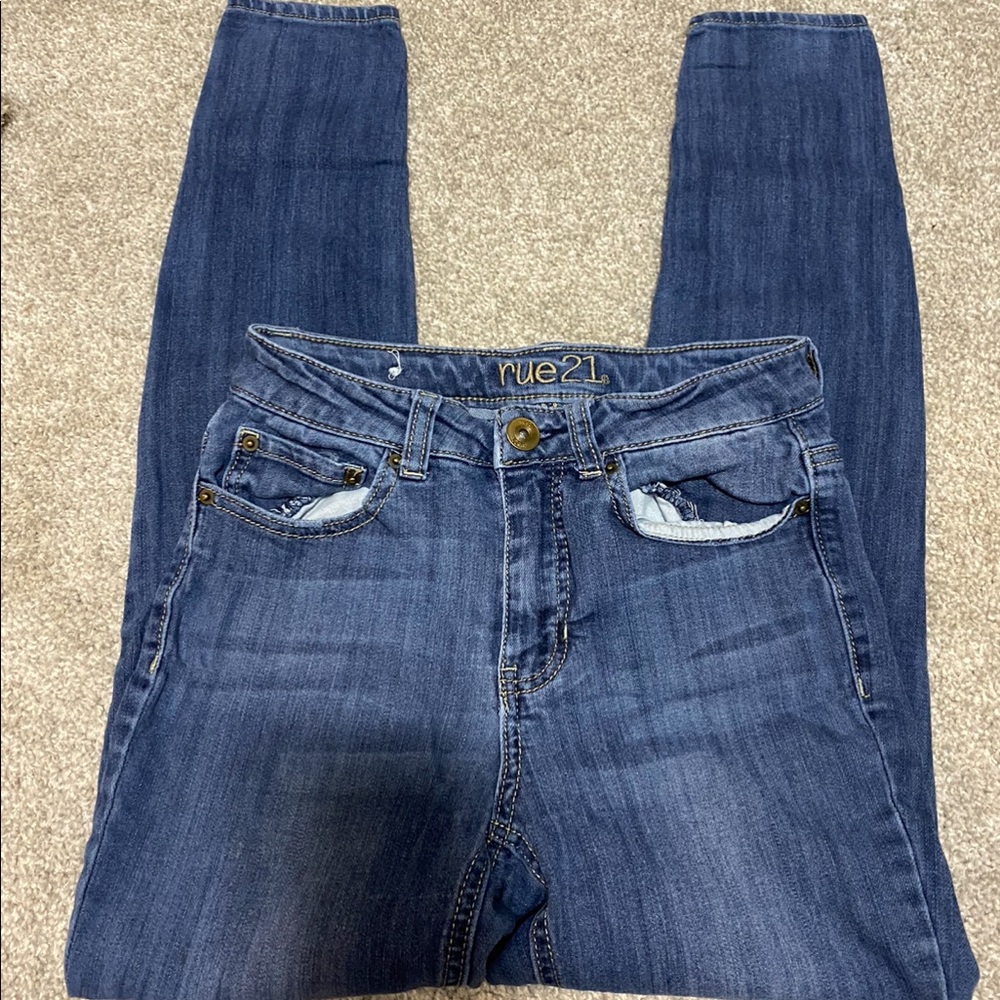 Skinny jeans